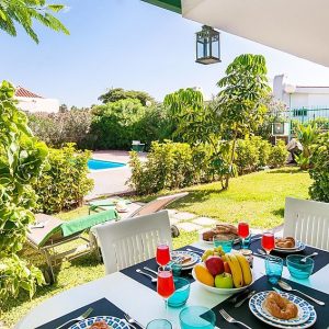 Bungalow Lizm Campo Internacional