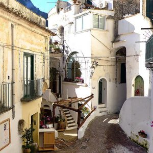 La Mansardina Di Albori