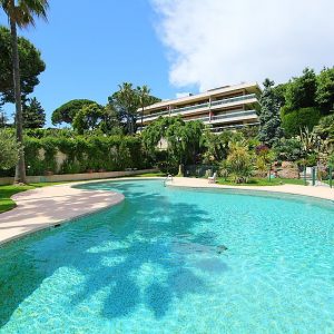 Les Jardins De Babylone