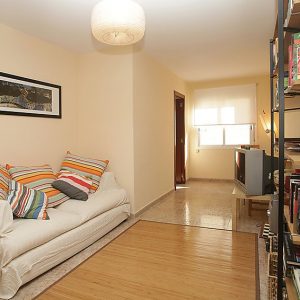 Sants-Les Corts Travessera De Les Corts