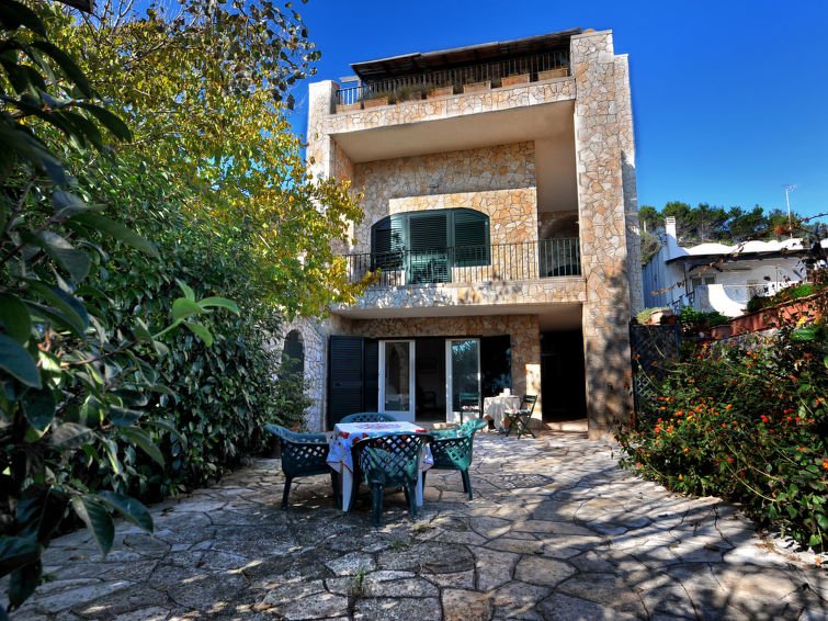 Sea Side Elegant Studio