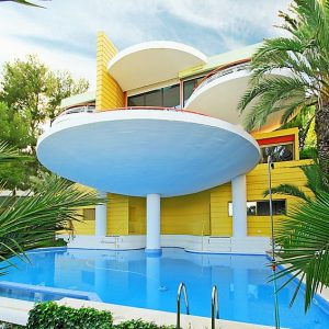 Urb Vallpineda Avda. Miquel Utrillo 99