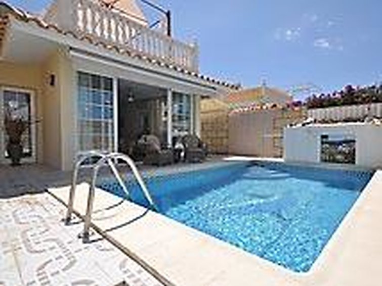 Villa Arona Mit Eigenem Pool