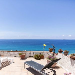 Villa Maria Con Vista Mare